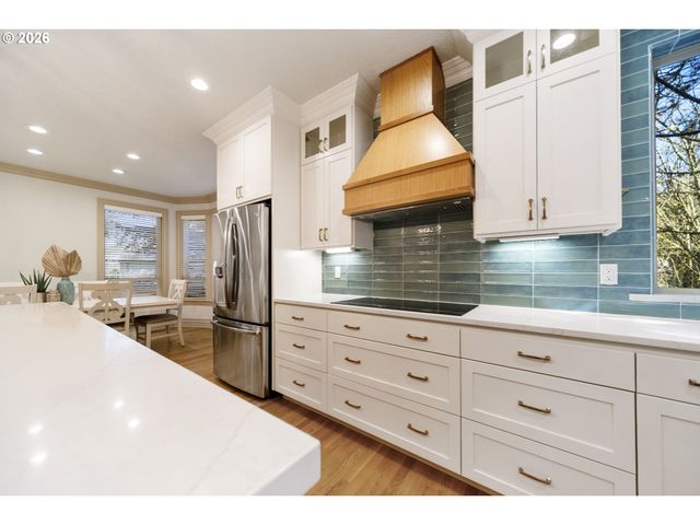 4304 Se AUGUSTA Loop, Gresham, OR 97080