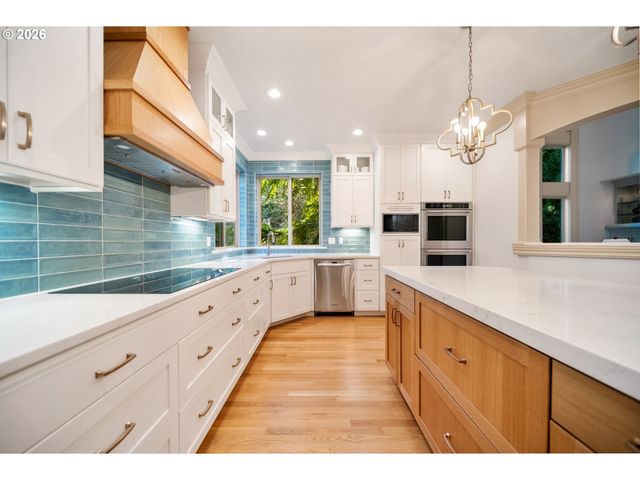 4304 Se AUGUSTA Loop, Gresham, OR 97080