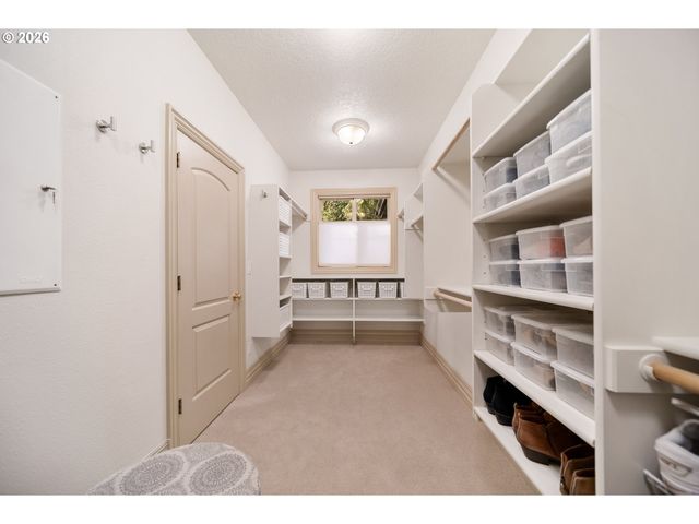 4304 Se AUGUSTA Loop, Gresham, OR 97080