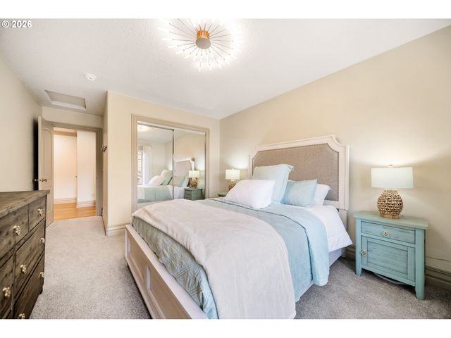 4304 Se AUGUSTA Loop, Gresham, OR 97080