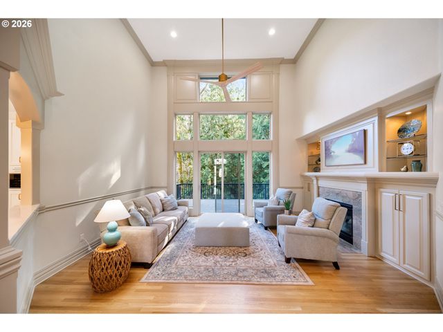 4304 Se AUGUSTA Loop, Gresham, OR 97080