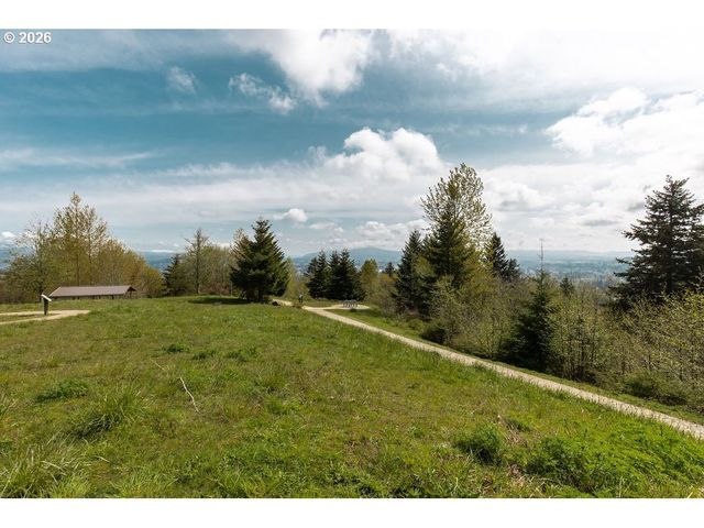 4304 Se AUGUSTA Loop, Gresham, OR 97080