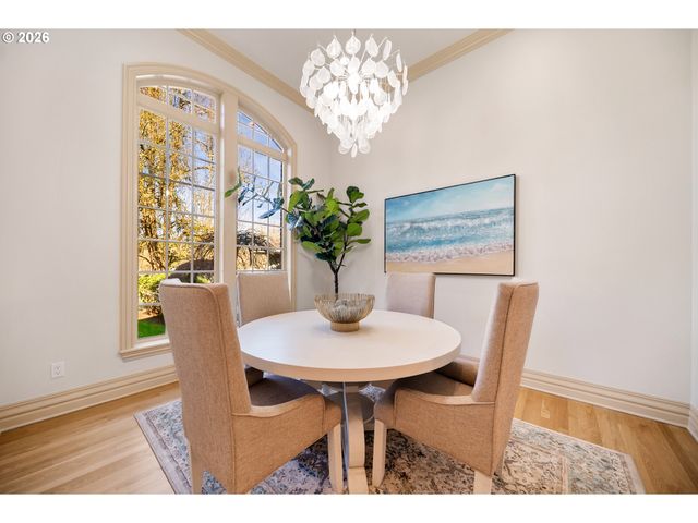 4304 Se AUGUSTA Loop, Gresham, OR 97080