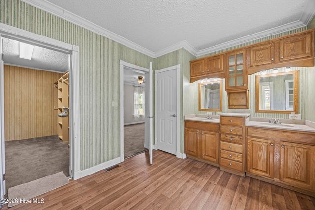 2041 Bay Road, Wallace, NC 28466