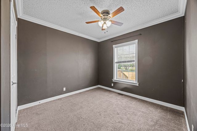 2041 Bay Road, Wallace, NC 28466