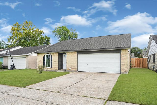 15322 Bedford Glen Drive, Channelview, TX 77530