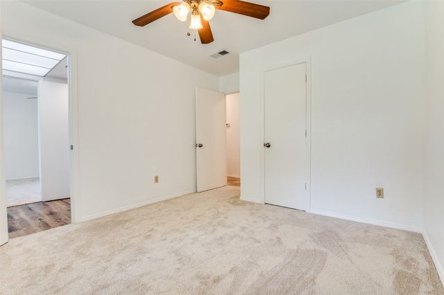 330 Shockley Avenue, Desoto, TX 75115