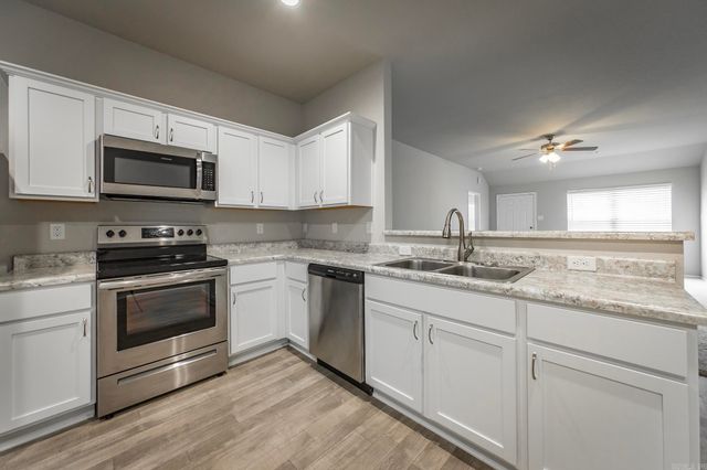 44 Dunnaway Drive, Austin, AR 72007