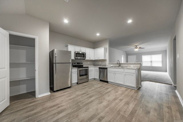 44 Dunnaway Drive, Austin, AR 72007