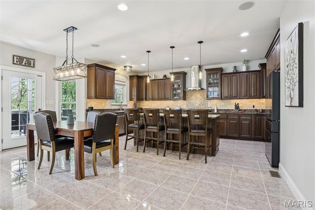 600 Gerries Way, High Ridge, MO 63049