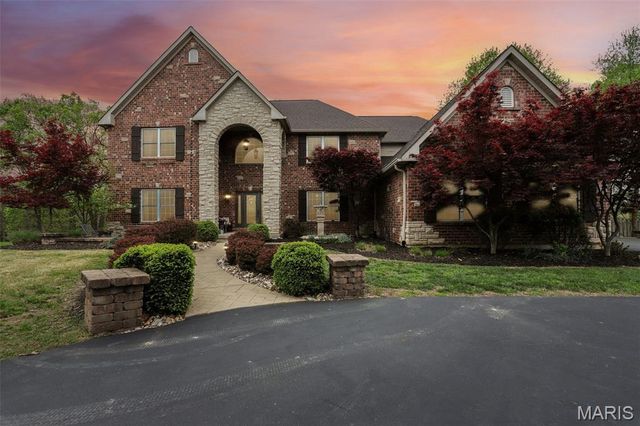 600 Gerries Way, High Ridge, MO 63049