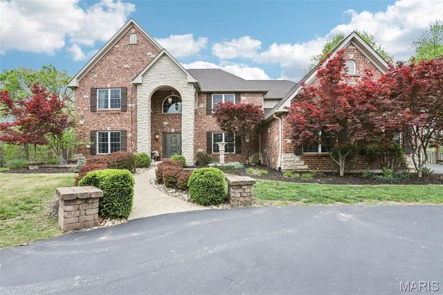 600 Gerries Way, High Ridge, MO 63049