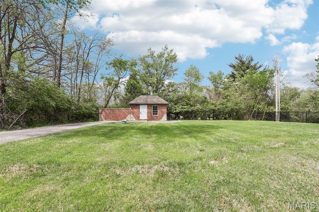 600 Gerries Way, High Ridge, MO 63049