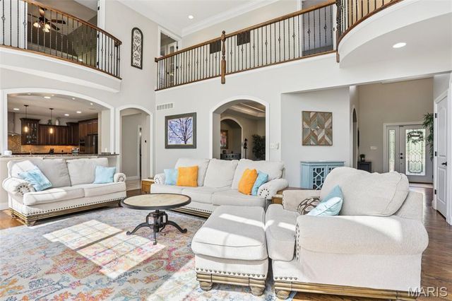 600 Gerries Way, High Ridge, MO 63049
