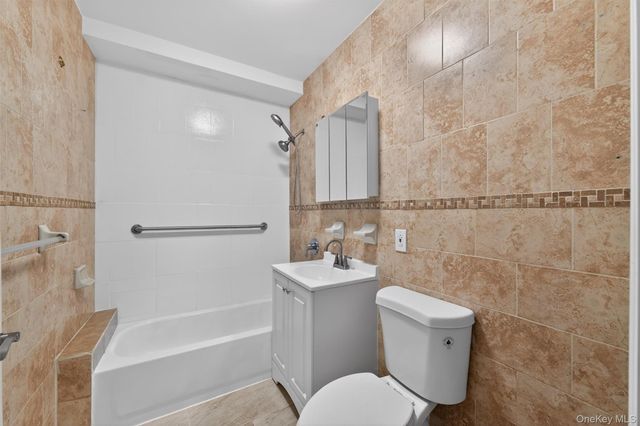 315 E 163rd Street, Bronx, NY 10451
