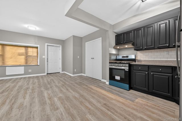 315 E 163rd Street, Bronx, NY 10451