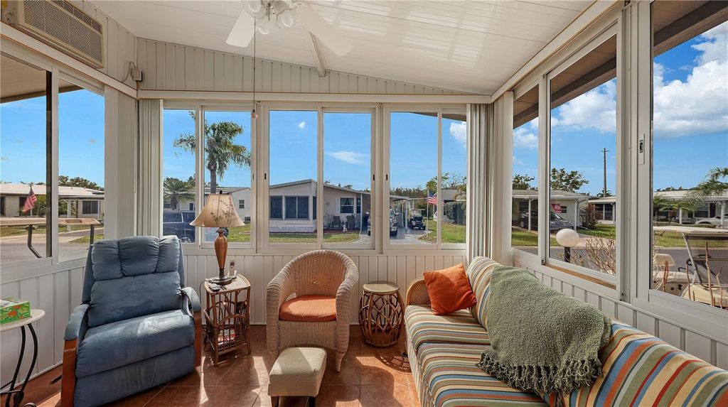 Image 16 of property listing at 5707 45TH STREET E 253, Bradenton, FL 34203