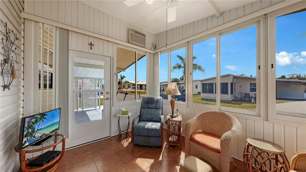 Image 18 of property listing at 5707 45TH STREET E 253, Bradenton, FL 34203