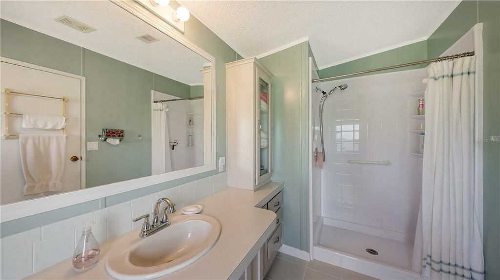 Image 24 of property listing at 5707 45TH STREET E 253, Bradenton, FL 34203