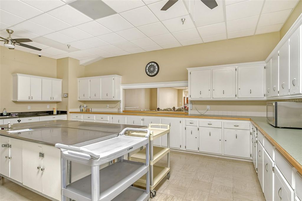 Image 45 of property listing at 5707 45TH STREET E 253, Bradenton, FL 34203