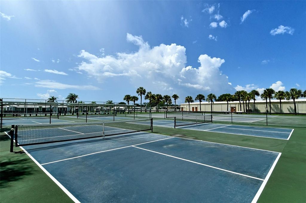 Image 54 of property listing at 5707 45TH STREET E 253, Bradenton, FL 34203