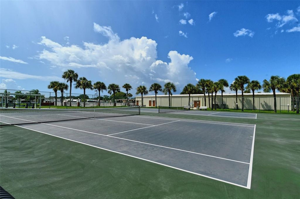 Image 55 of property listing at 5707 45TH STREET E 253, Bradenton, FL 34203