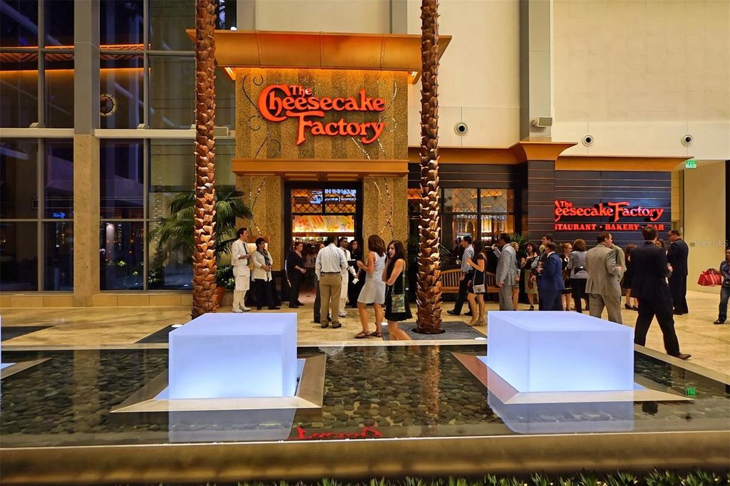 Image 67 of property listing at 5707 45TH STREET E 253, Bradenton, FL 34203