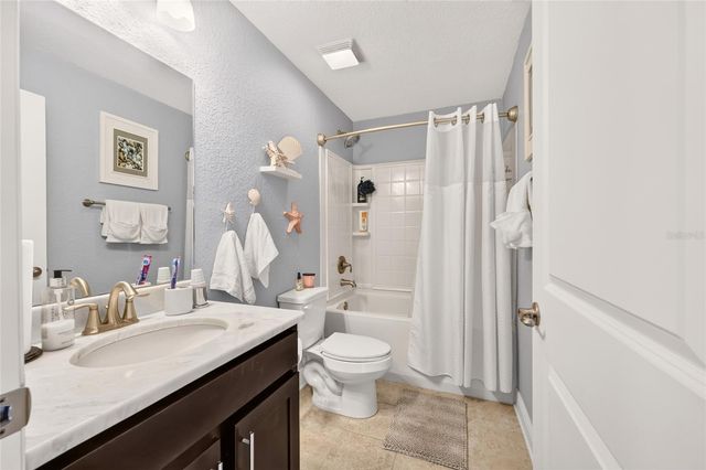 6943 SE 11TH PLACE, Ocala, FL 34472