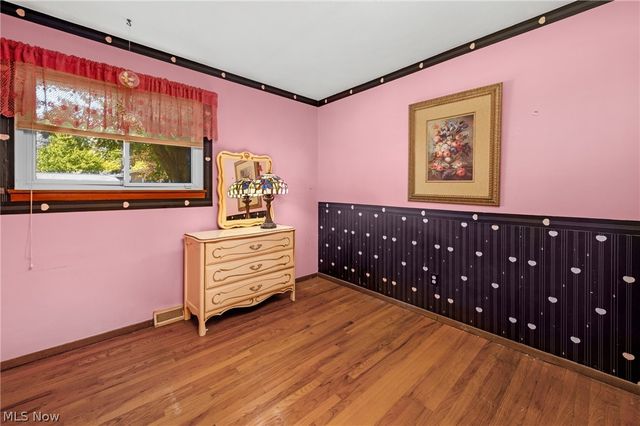 782 Pasadena Avenue, Sheffield Lake, OH 44054
