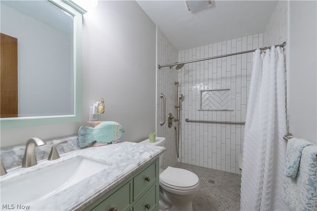 782 Pasadena Avenue, Sheffield Lake, OH 44054