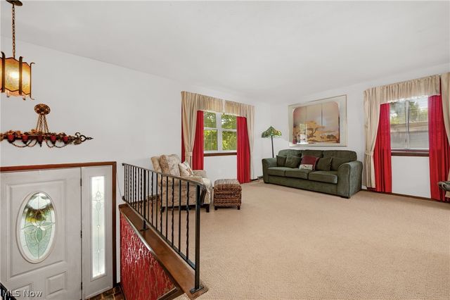 782 Pasadena Avenue, Sheffield Lake, OH 44054