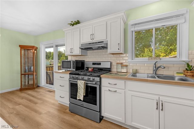 782 Pasadena Avenue, Sheffield Lake, OH 44054