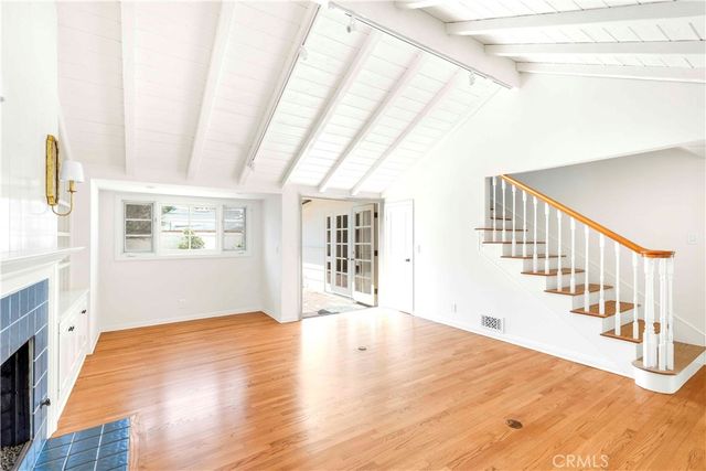 2562 Vista Drive, Newport Beach, CA 92663