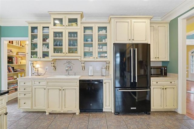 35 Maple Valley Drive, Villa Rica, GA 30180