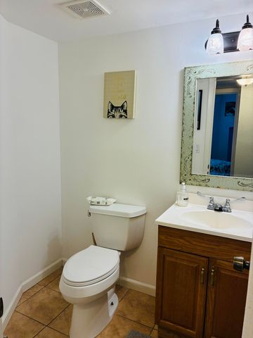 505 Spencer Drive NW 112, West Palm Beach, FL 33409