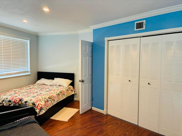 505 Spencer Drive NW 112, West Palm Beach, FL 33409