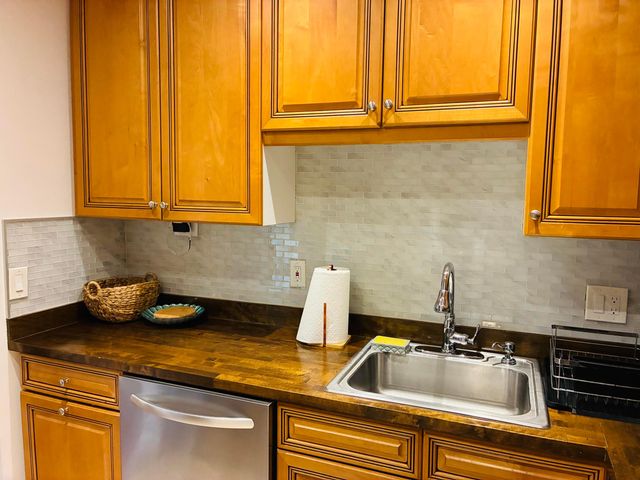 505 Spencer Drive NW 112, West Palm Beach, FL 33409
