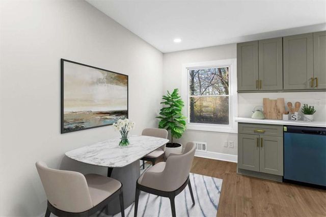 3658 Brookcrest Cir, Decatur, GA 30032