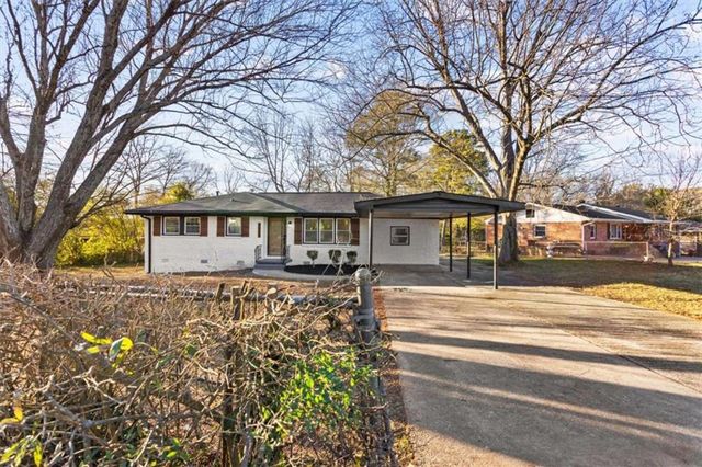 3658 Brookcrest Cir, Decatur, GA 30032