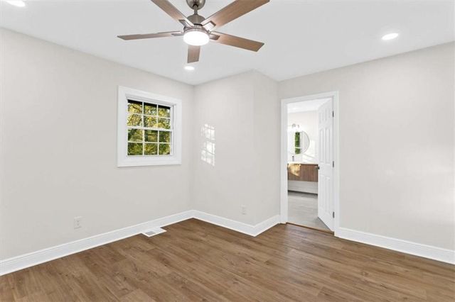 3658 Brookcrest Cir, Decatur, GA 30032