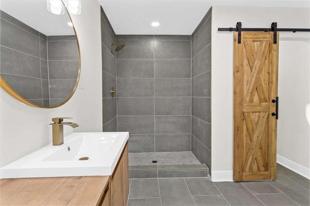 3658 Brookcrest Cir, Decatur, GA 30032