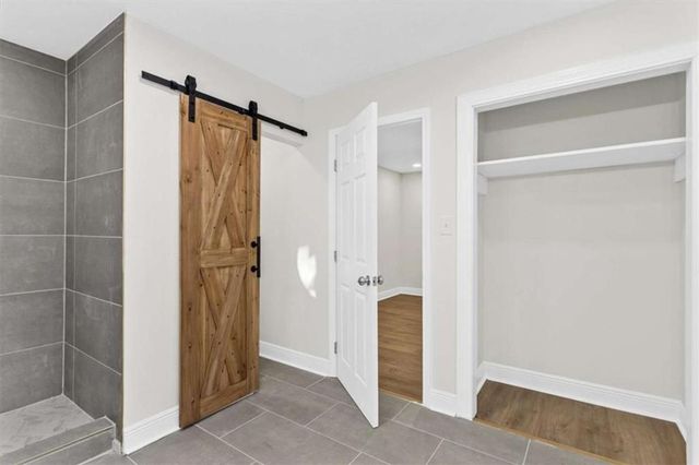 3658 Brookcrest Cir, Decatur, GA 30032