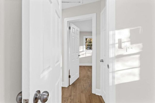 3658 Brookcrest Cir, Decatur, GA 30032