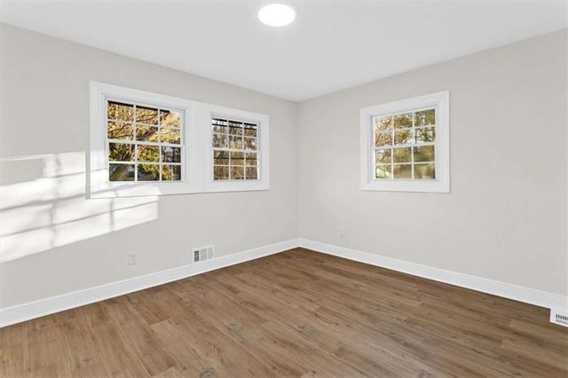 3658 Brookcrest Cir, Decatur, GA 30032