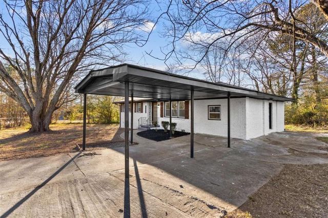 3658 Brookcrest Cir, Decatur, GA 30032