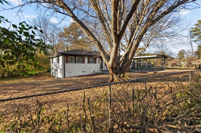 3658 Brookcrest Cir, Decatur, GA 30032