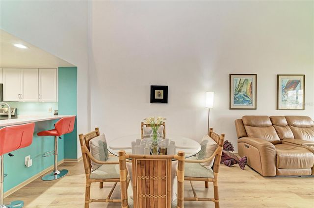 1007 GULF DRIVE N 208, Bradenton Beach, FL 34217