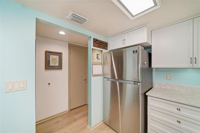 1007 GULF DRIVE N 208, Bradenton Beach, FL 34217