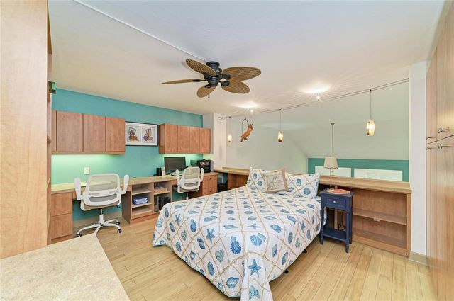1007 GULF DRIVE N 208, Bradenton Beach, FL 34217