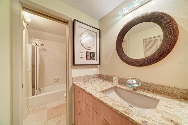 1007 GULF DRIVE N 208, Bradenton Beach, FL 34217